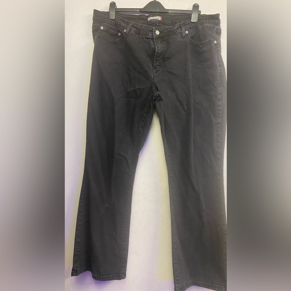 Levi’s 512, shaping stretch bootcut, used 24W medium
